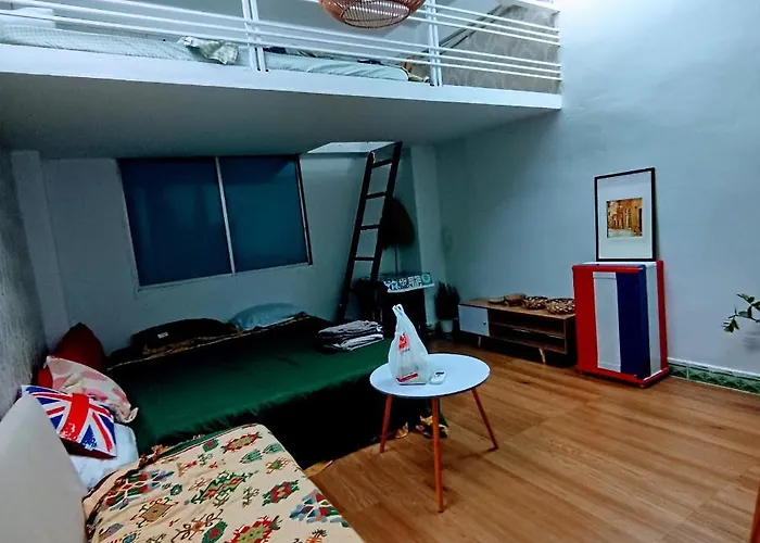 130 Lily\'S Private House In Heart Of City